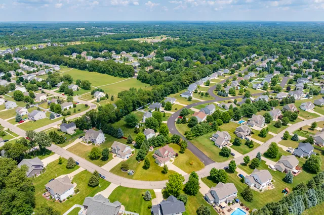 $569,900 | 5464 Cypress Bay Drive, Kalamazoo, MI 49009