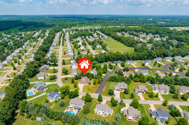 $569,900 | 5464 Cypress Bay Drive, Kalamazoo, MI 49009