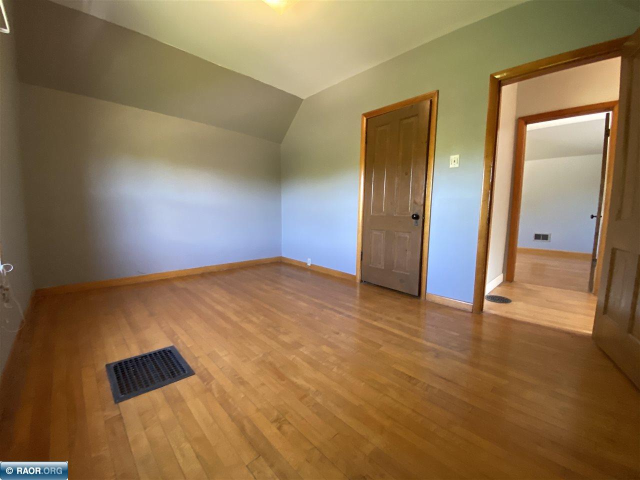 1822 East 26th Street Hibbing, MN 55746 - Photo 22 of 24