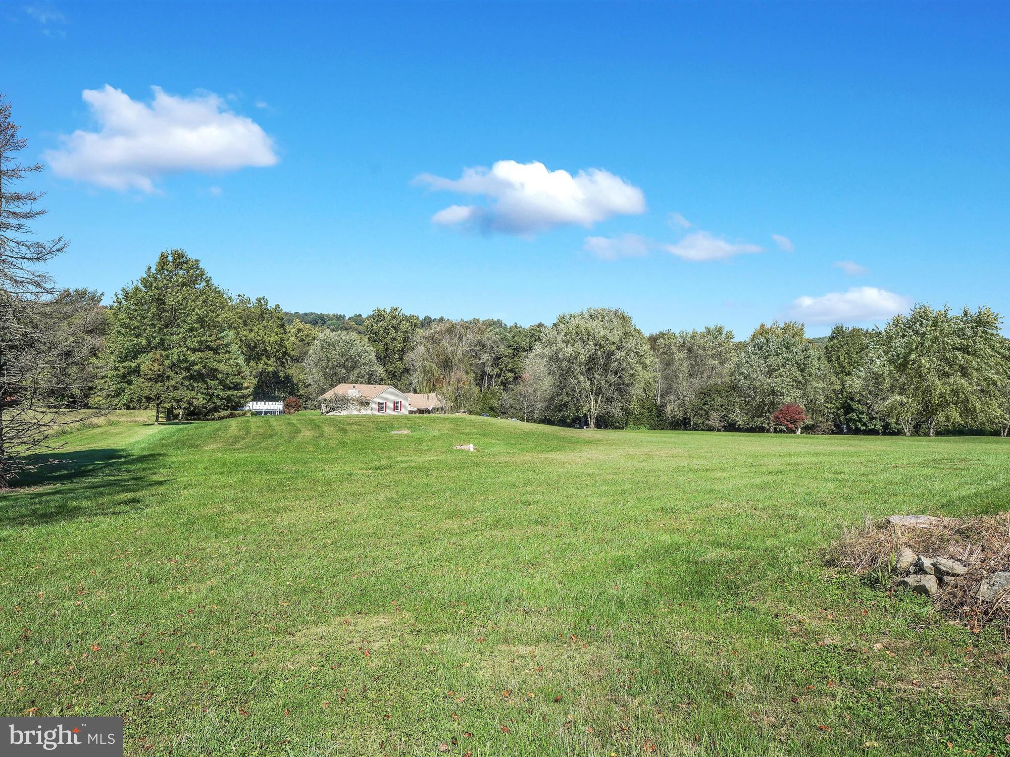 1264 Amosite Road Bainbridge, PA 17502 - Photo 32 of 34 Gallery Image 32