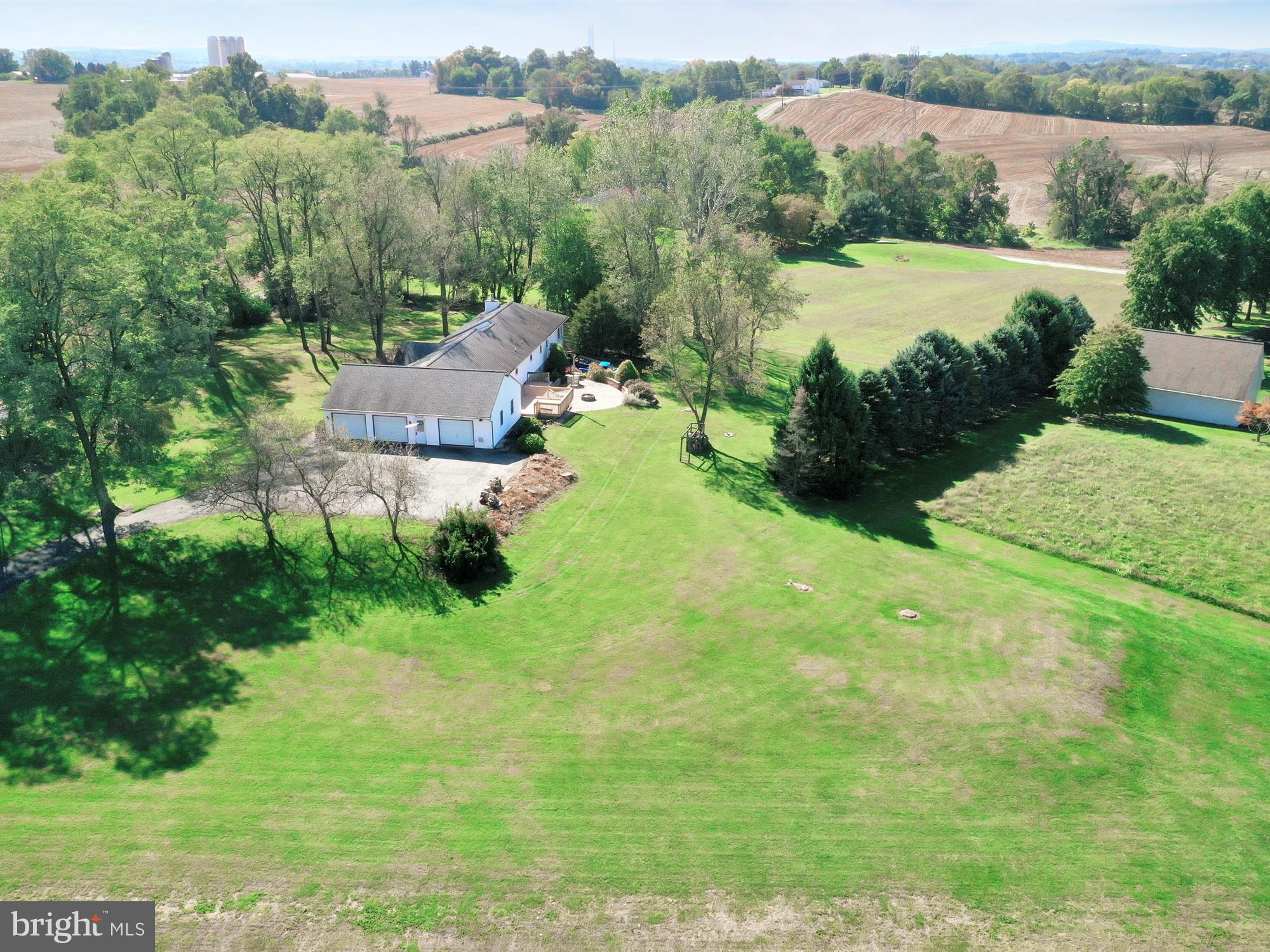 1264 Amosite Road Bainbridge, PA 17502 - Photo 6 of 34 Gallery Image 6