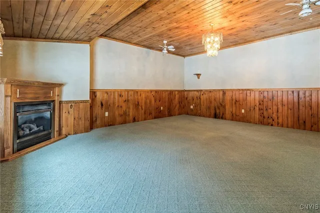 $230,000 | 538 Tooley Pond Road, Clifton, NY 12927