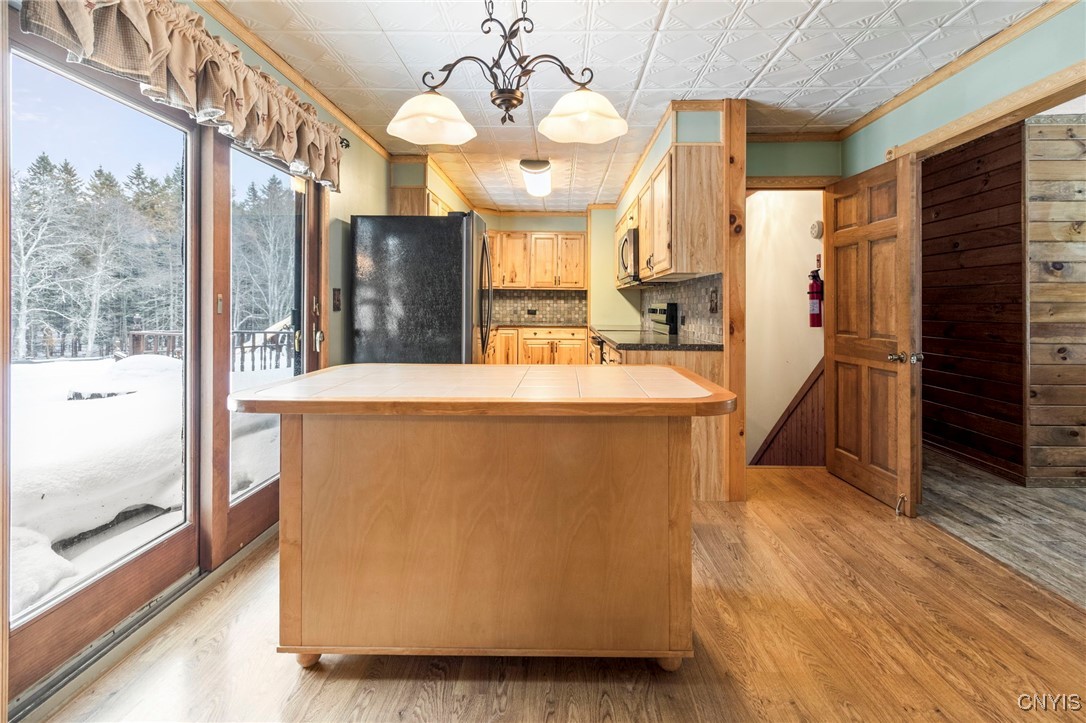 538 Tooley Pond Road Clifton, NY 12927 - Photo 19 of 47