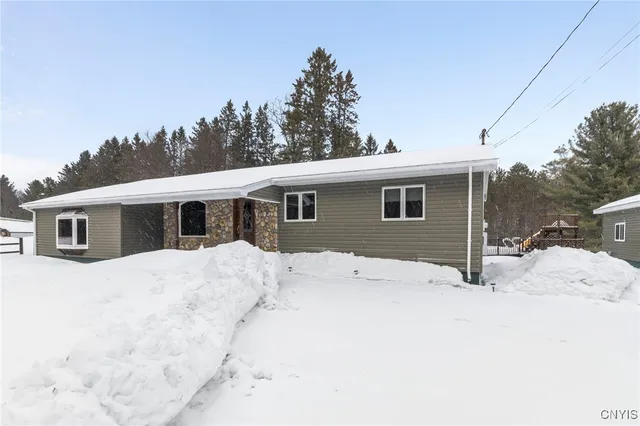 $230,000 | 538 Tooley Pond Road, Clifton, NY 12927