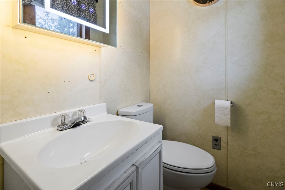 538 Tooley Pond Road Clifton, NY 12927 - Photo 26 of 47