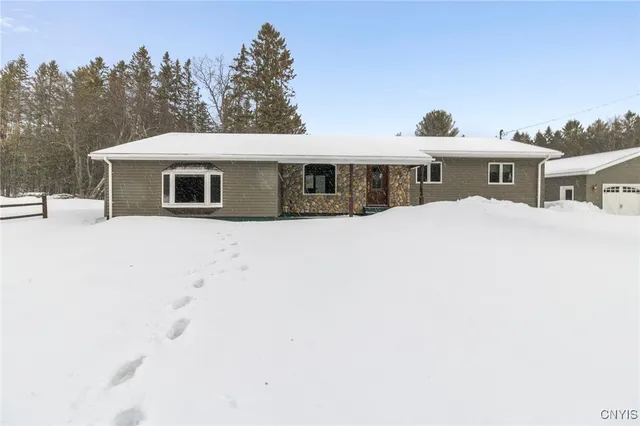 $230,000 | 538 Tooley Pond Road, Clifton, NY 12927