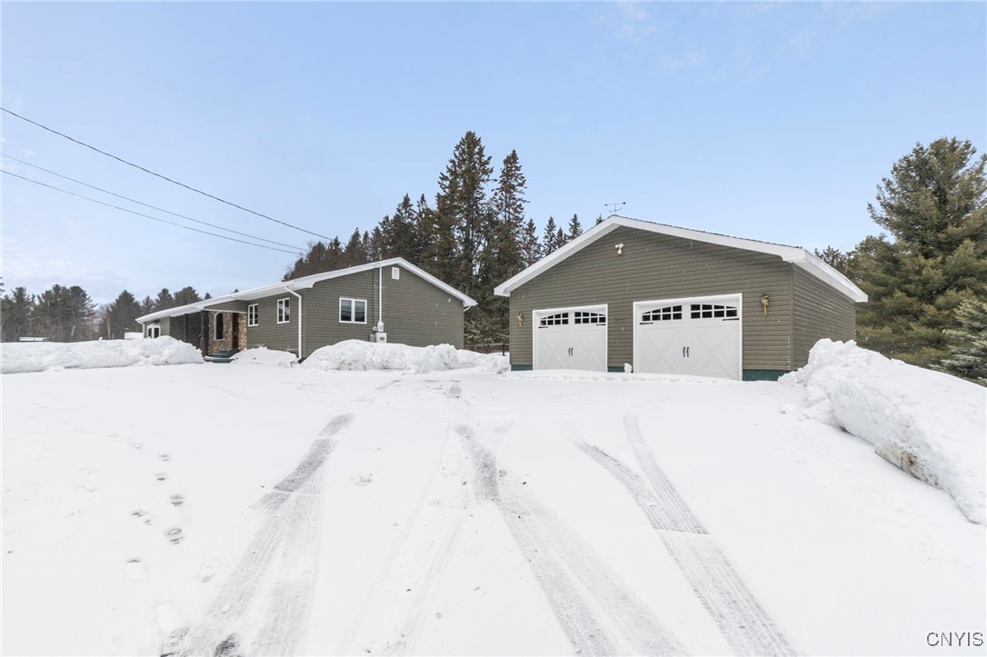 538 Tooley Pond Road Clifton, NY 12927 - Photo 4 of 47