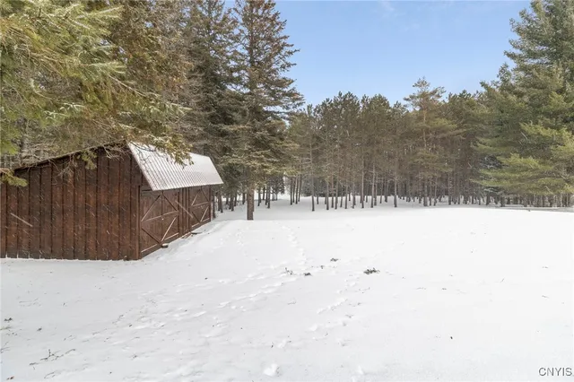 $230,000 | 538 Tooley Pond Road, Clifton, NY 12927