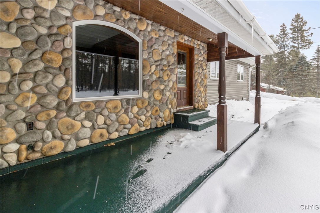 538 Tooley Pond Road Clifton, NY 12927 - Photo 7 of 47