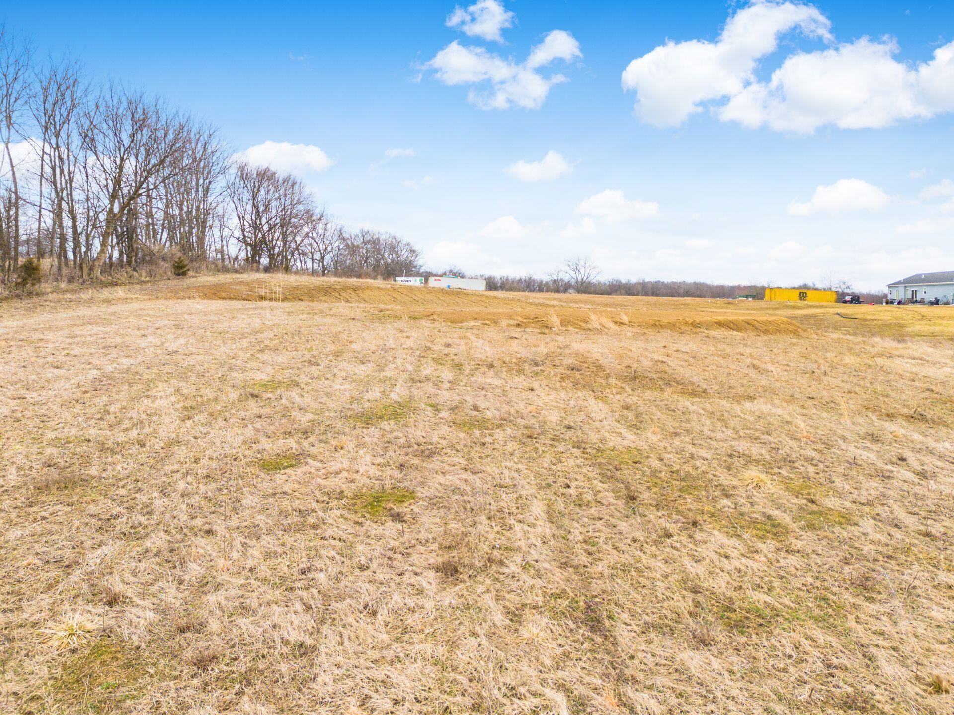 25358 Shoemaker Road Circleville, OH 43113 - Photo 11 of 26 011_ Circleville OH 43113 USA