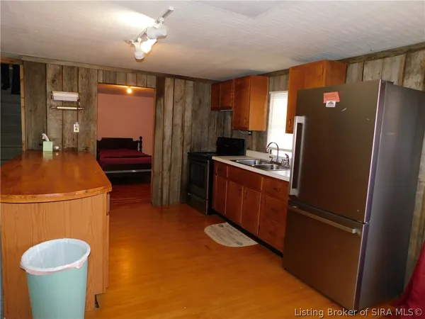 $159,900 | 4313 East Canton Road, Salem, IN 47167