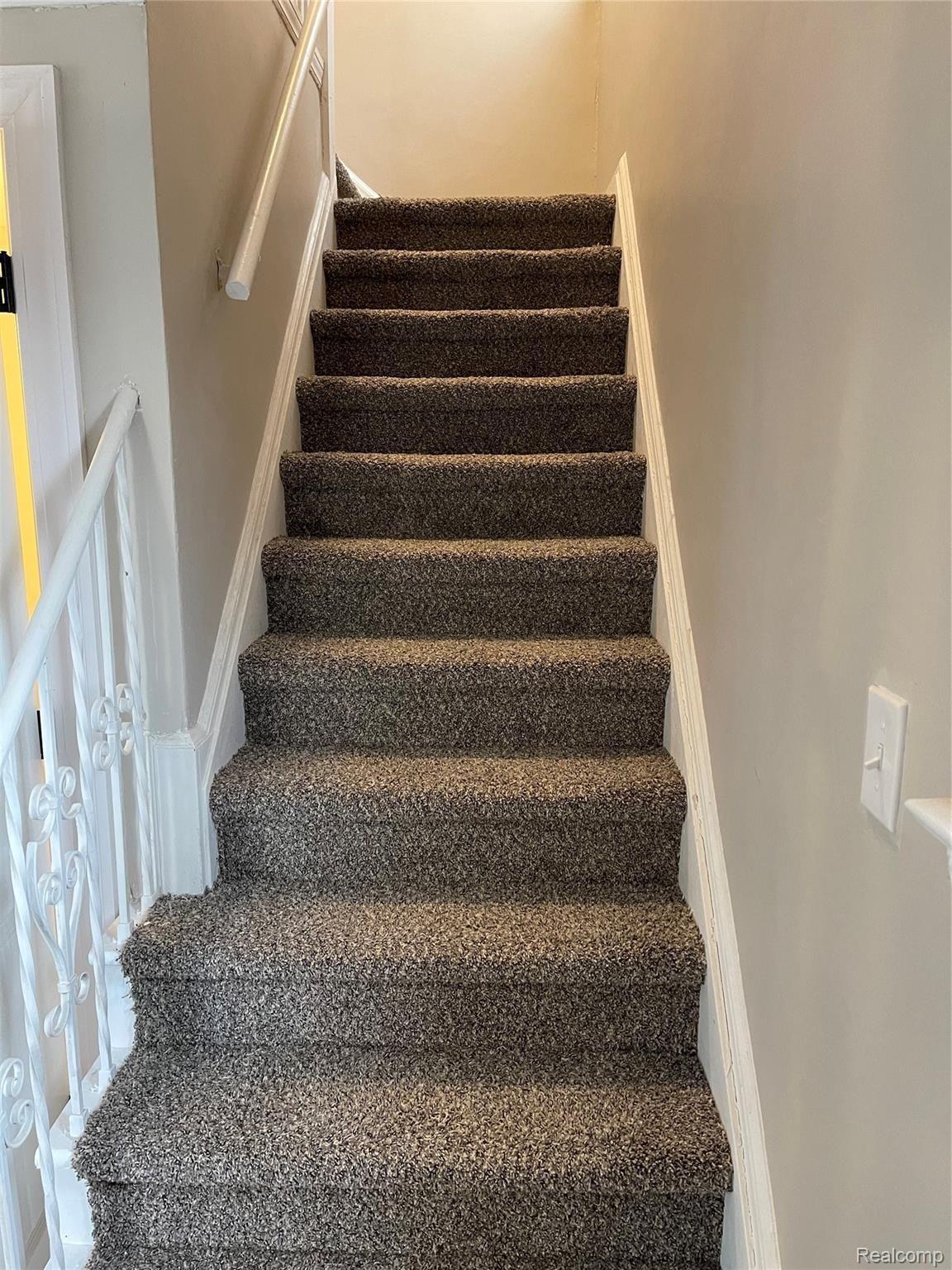 5776 Devonshire Road Detroit, MI 48224 - Photo 22 of 51 vJHEYQAaTS+dHfnJfBcoYw.jpg