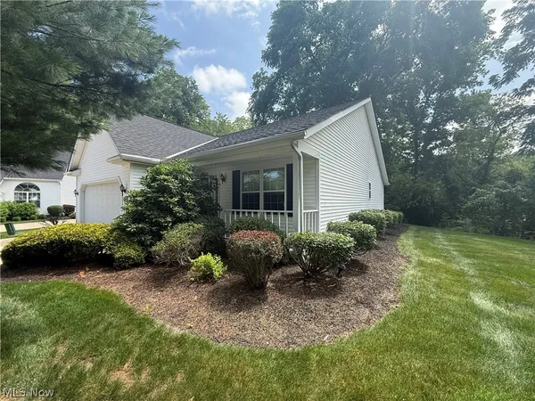 $210,000 | 119 Woodbine Ovl, Madison, OH 44057