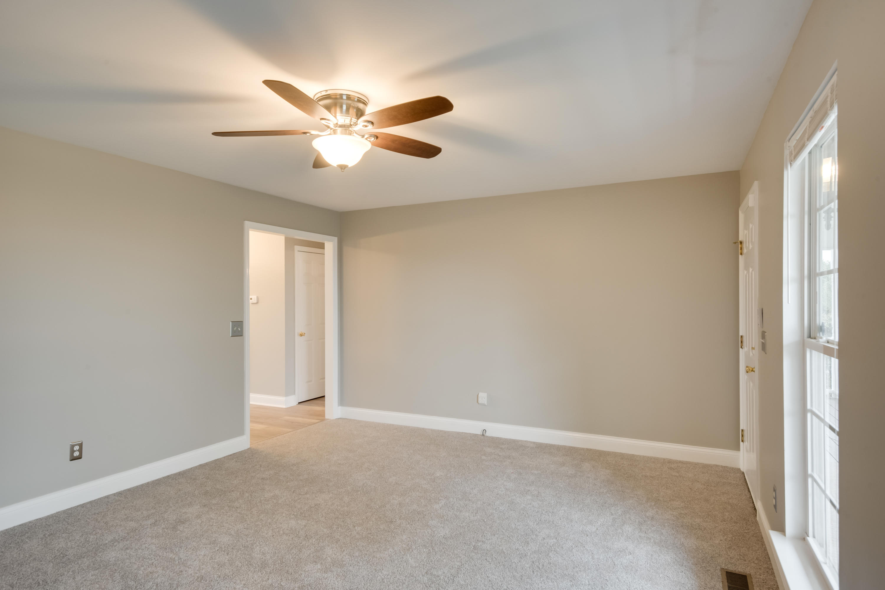 2929 Northeast Fulbright Road, Unit 10 Cleveland, TN 37312 - Photo 5 of 22 2929_Fulbright_Rd_12 (2)
