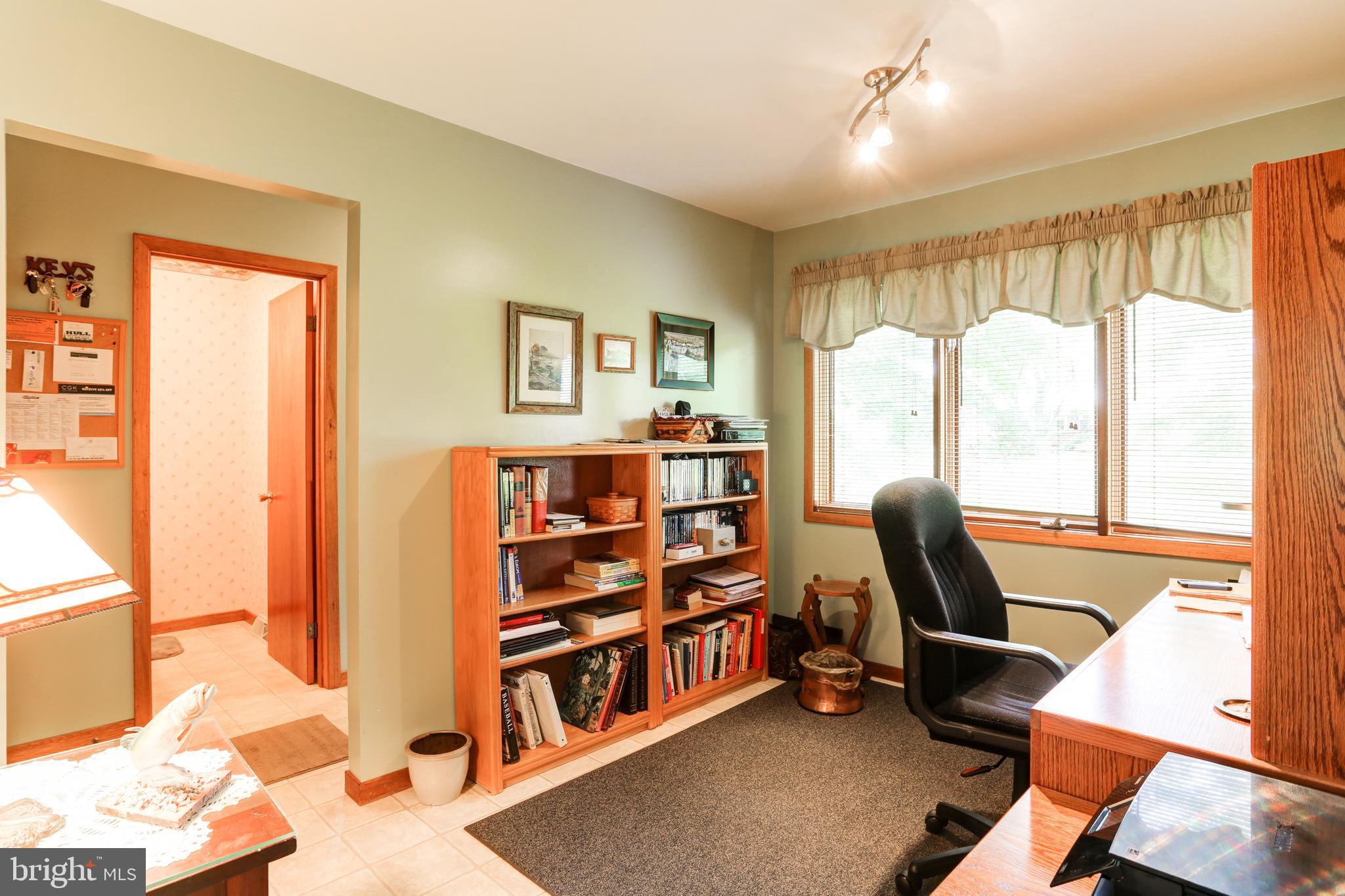 315 North Middlesex Road Carlisle, PA 17013 - Photo 18 of 56 Breakfast room currently used as office