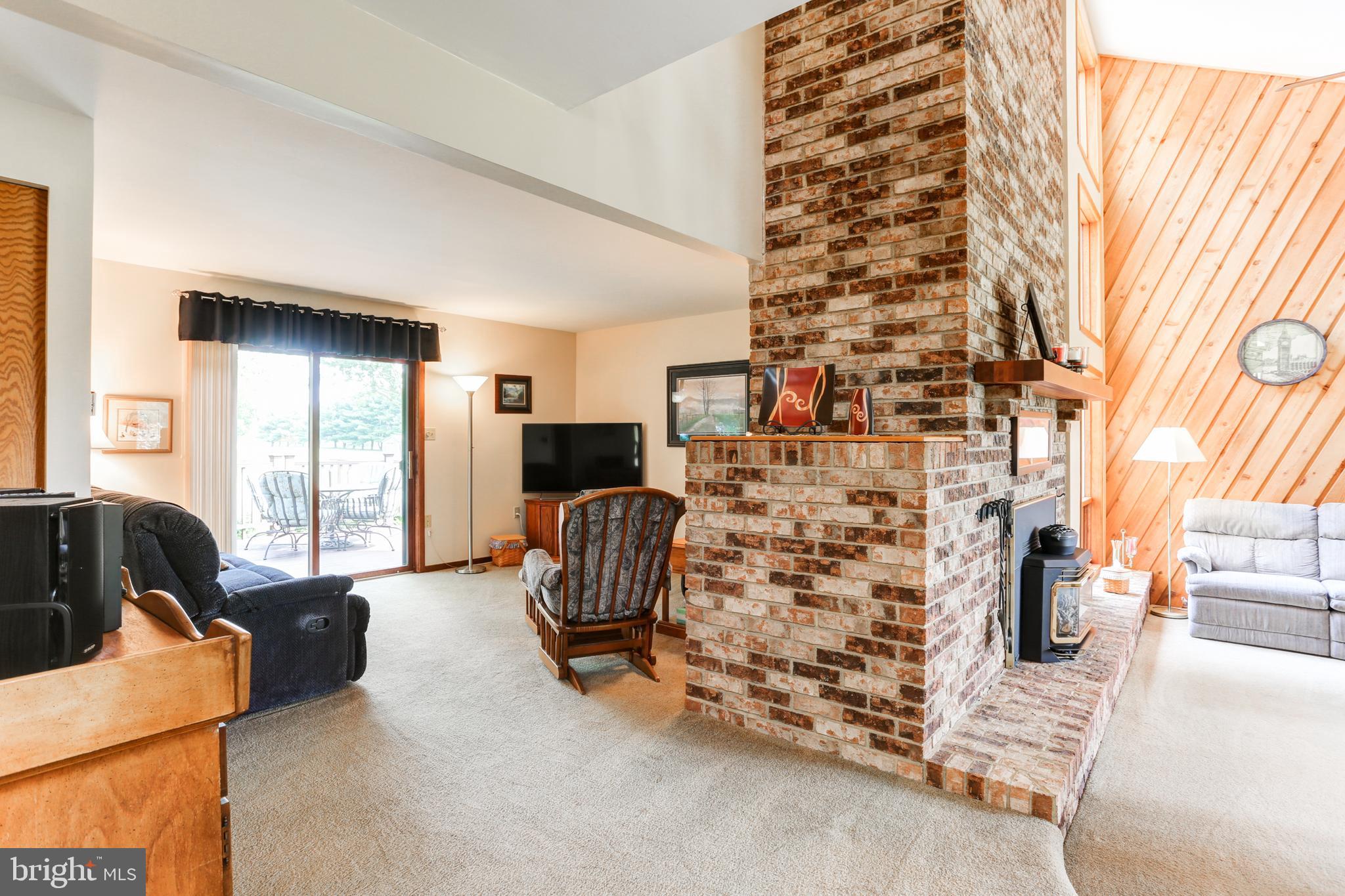 315 North Middlesex Road Carlisle, PA 17013 - Photo 9 of 56 Family room w/slider to the rear deck