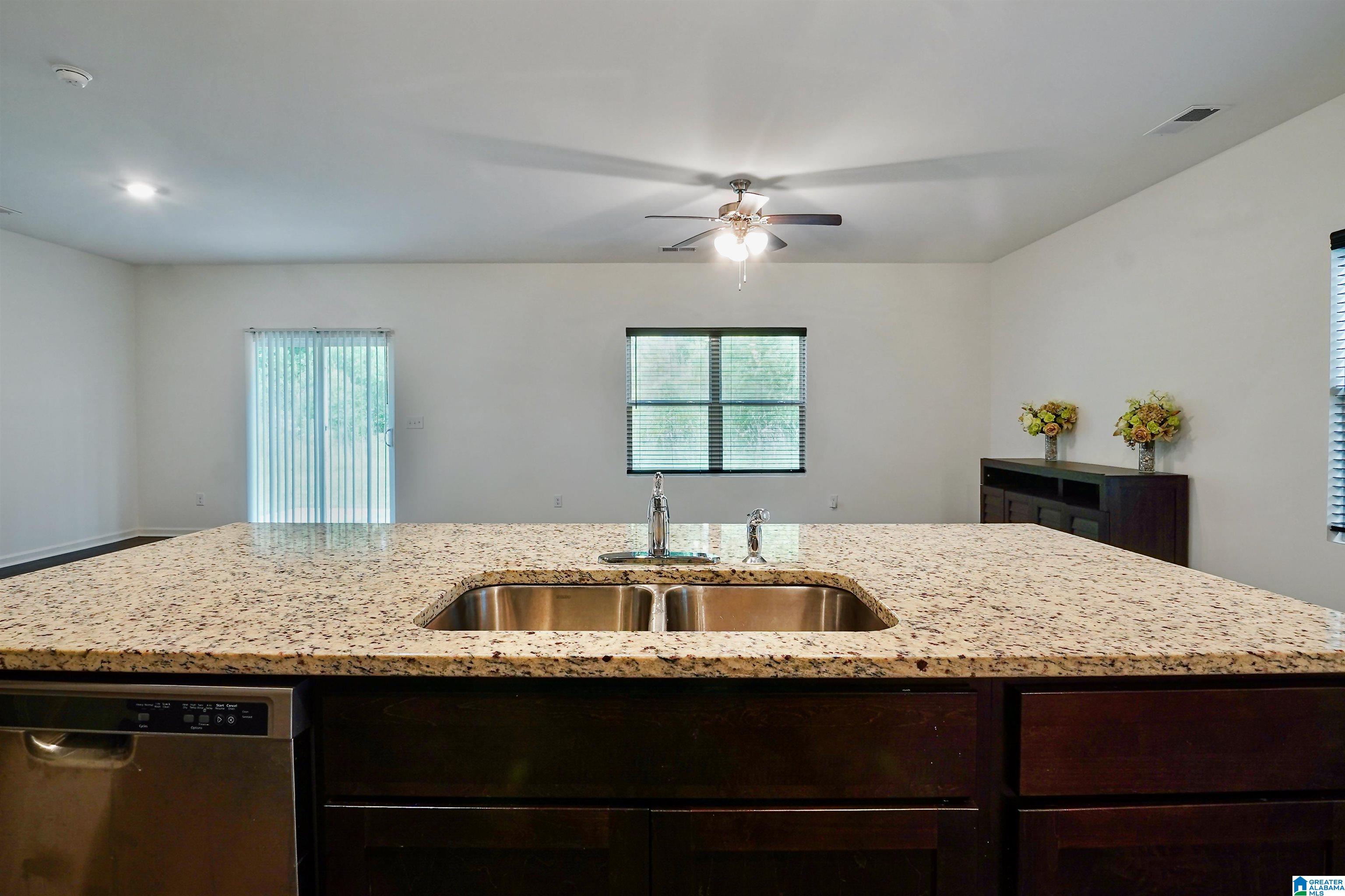 1144 Riviera Drive Calera, AL 35040 - Photo 10 of 39 Gallery Image 10