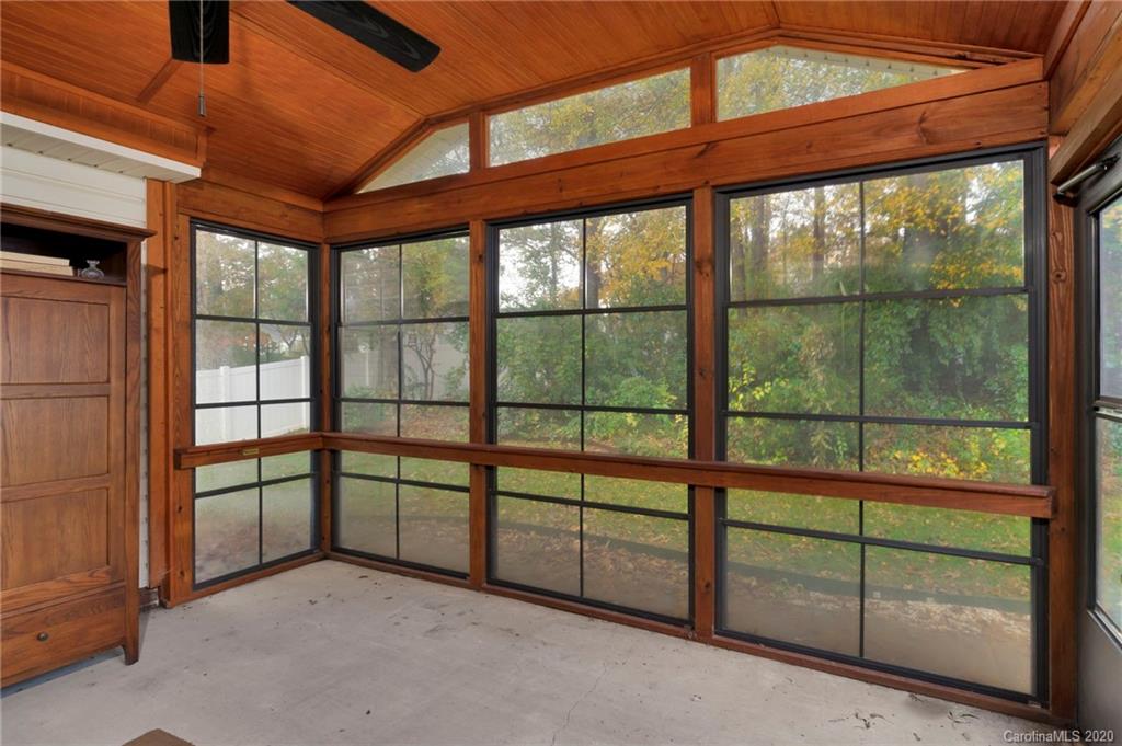 14627 Smith Road Charlotte, NC 28273 - Photo 13 of 31 Gallery Image 13