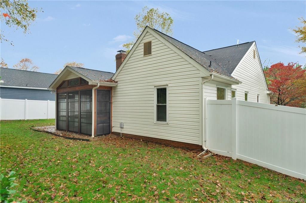 14627 Smith Road Charlotte, NC 28273 - Photo 27 of 31 Gallery Image 27