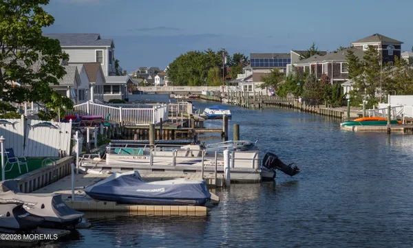 $1,375,000 | 11 Pearce Avenue, Manasquan, NJ 08736