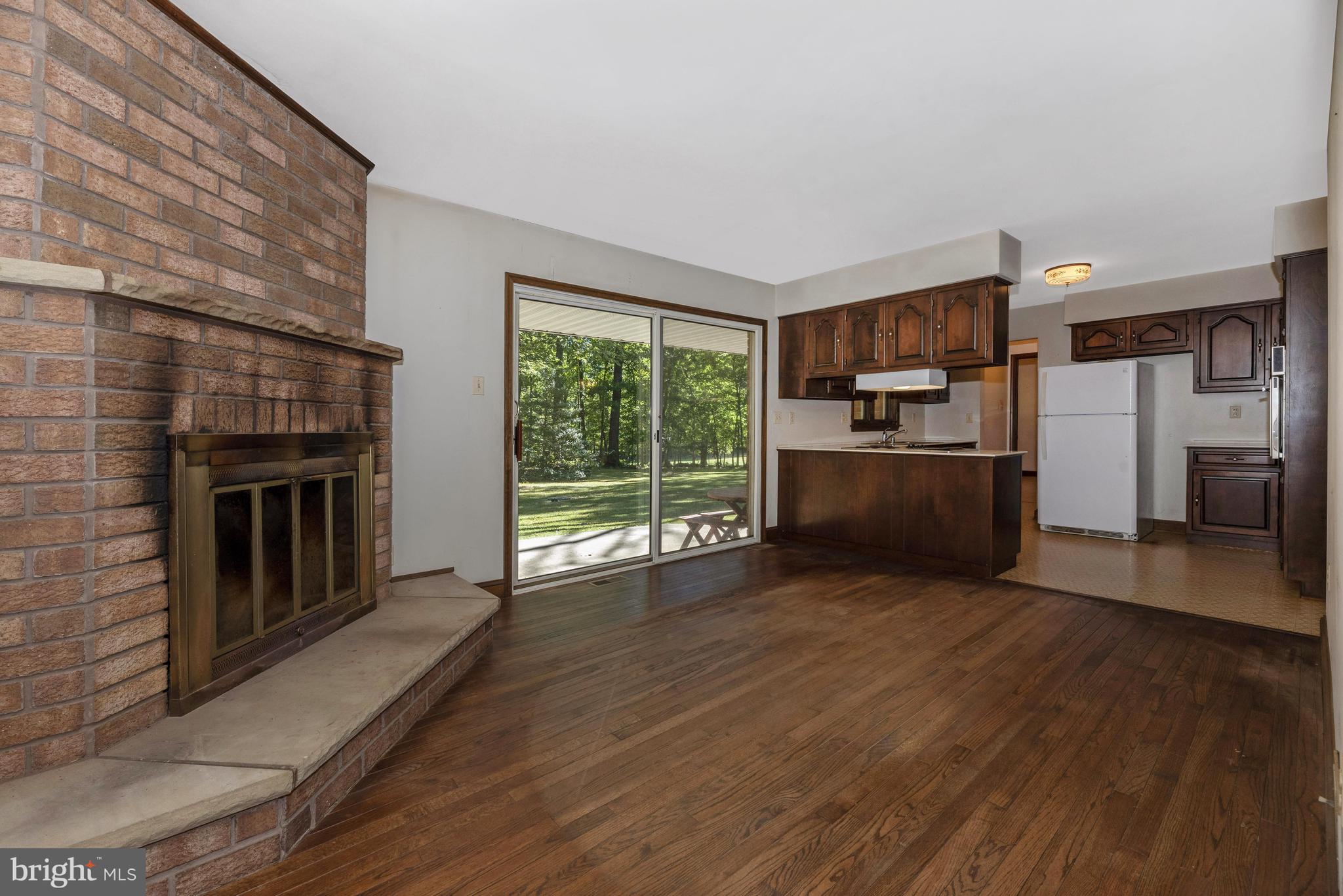4799 Babylon Road Taneytown, MD 21787 - Photo 20 of 49 Family Room