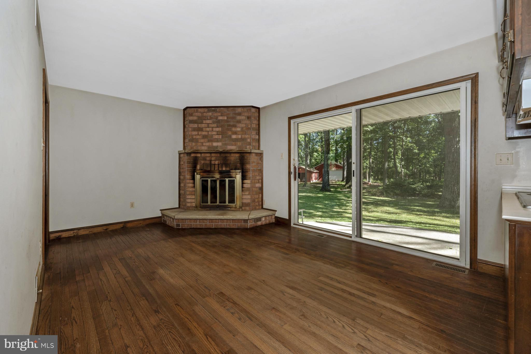 4799 Babylon Road Taneytown, MD 21787 - Photo 21 of 49 Family Room