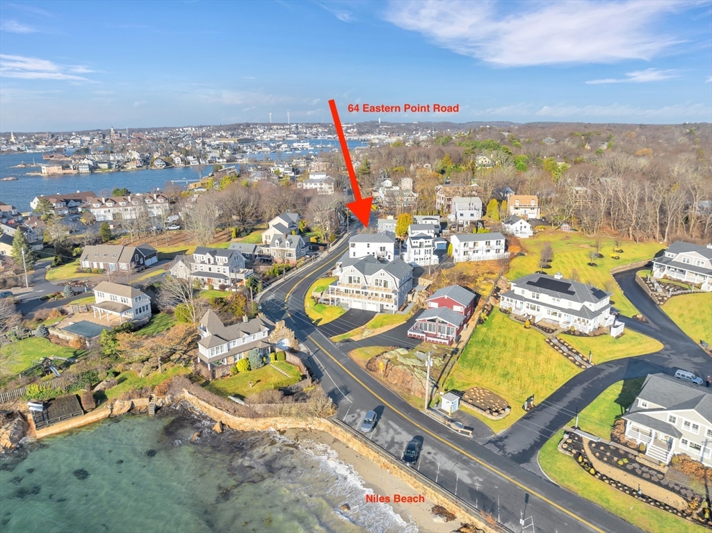 64 Eastern Point Road, Unit 2 Gloucester, MA 01930 - Photo 5 of 42 Gallery Image 5