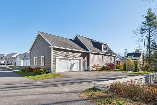 $730,000 | 9 Pacer Way, Scarborough, ME 04074
