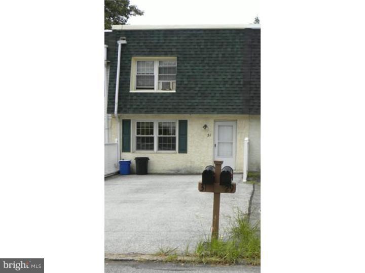 31 Bobbin Mill Road Media, PA 19063 - Photo 16 of 16 Driveway