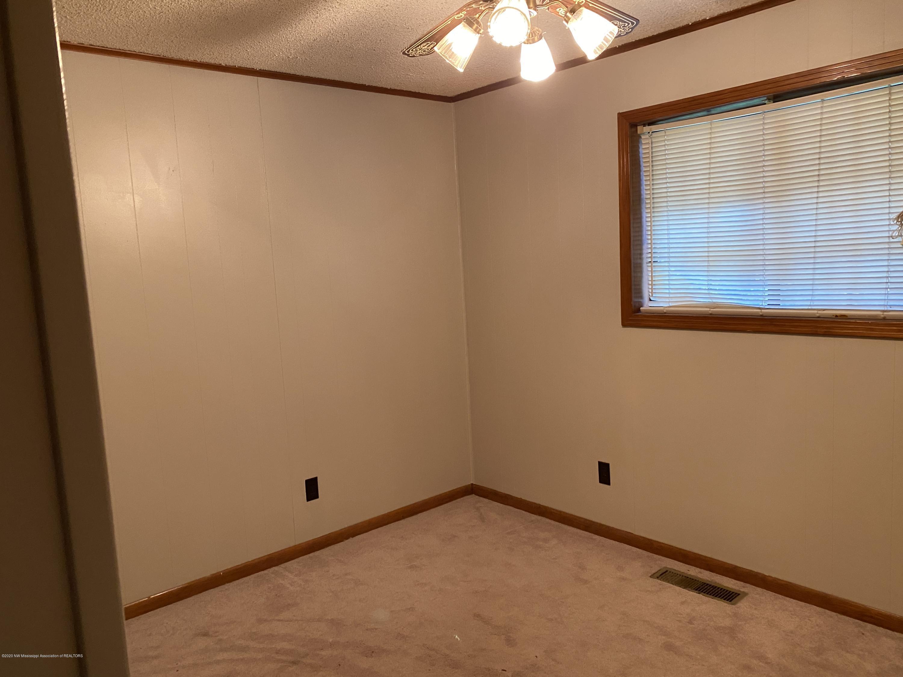 449 Strickland Road Byhalia, MS 38611 - Photo 24 of 45 Bedroom 3