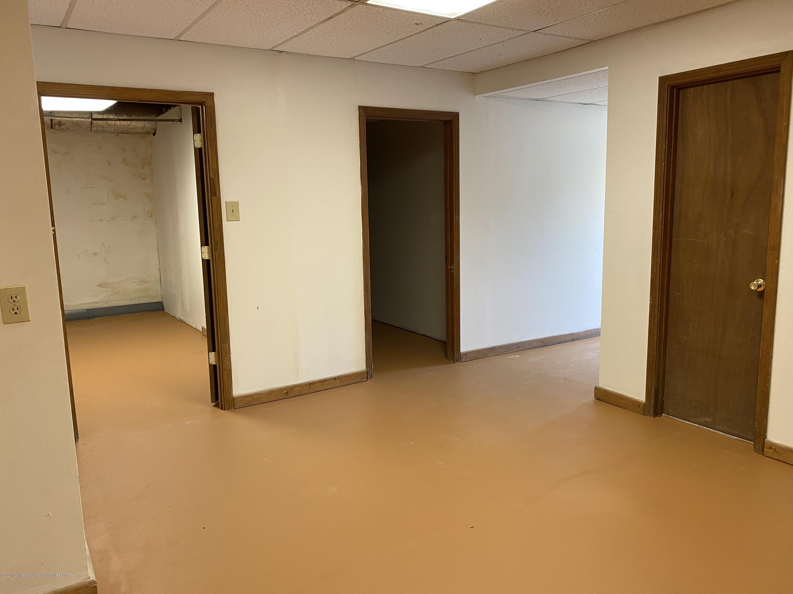 449 Strickland Road Byhalia, MS 38611 - Photo 34 of 45 Basement