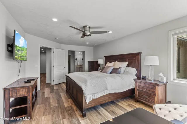 $1,800,000 | 4724 South Arrow Point Drive, Unit A301, Harrison, ID 83833