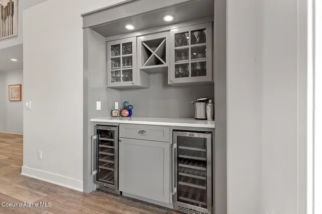 $1,800,000 | 4724 South Arrow Point Drive, Unit A301, Harrison, ID 83833