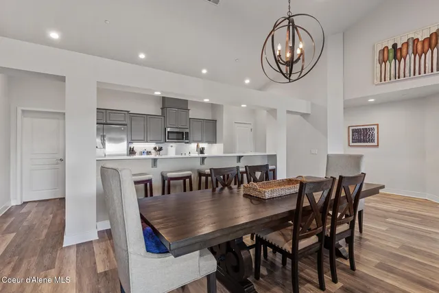 $1,800,000 | 4724 South Arrow Point Drive, Unit A301, Harrison, ID 83833