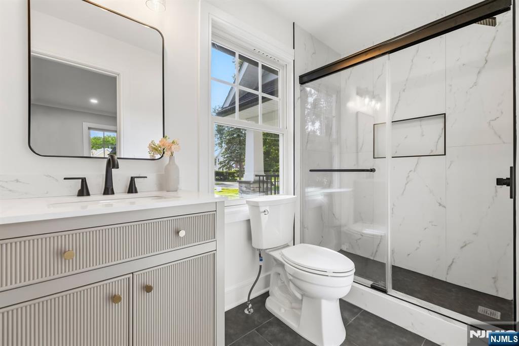 613 Hillcrest Road Ridgewood, NJ 07450 - Photo 22 of 29 Gallery Image 22