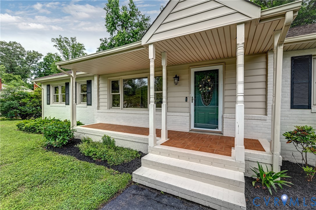 8309 Lansdowne Road Henrico, VA 23229 - Photo 4 of 43
