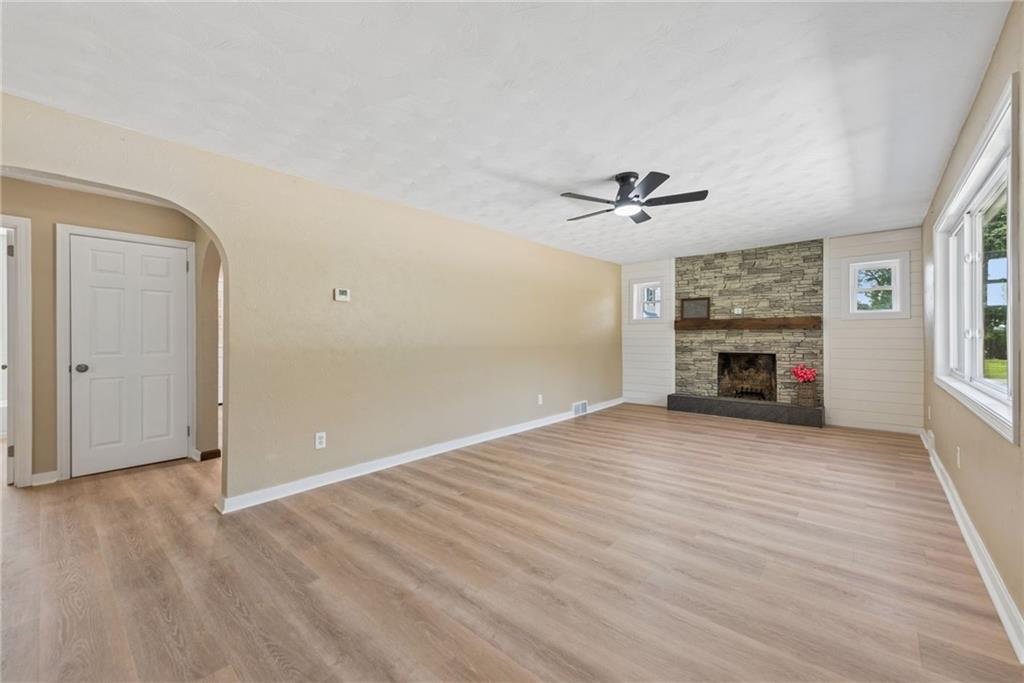 4533 Ridgeview Drive Greensburg, PA 15601 - Photo 3 of 34