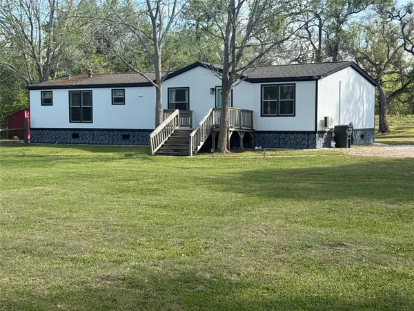 $235,000 | 5202 Kincer Road, Damon, TX 77430