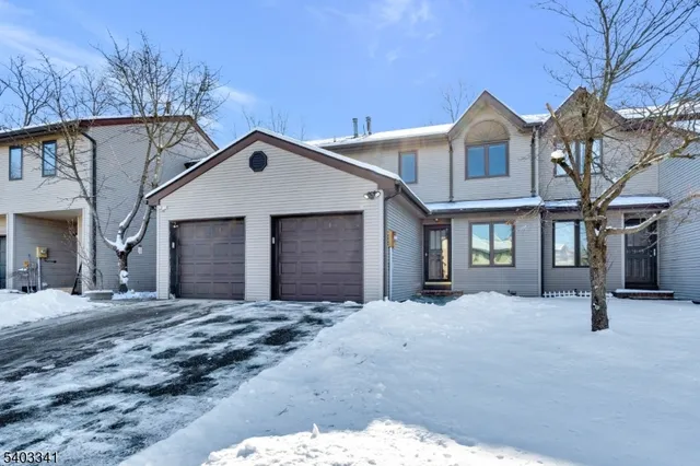 $444,900 | 6 Dogwood Circle, Flemington, NJ 08822