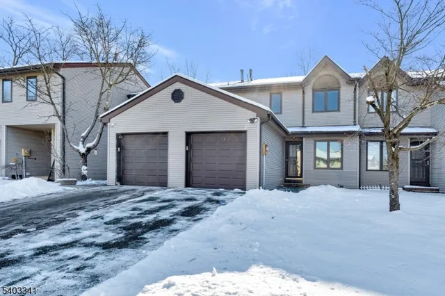 $444,900 | 6 Dogwood Circle, Flemington, NJ 08822