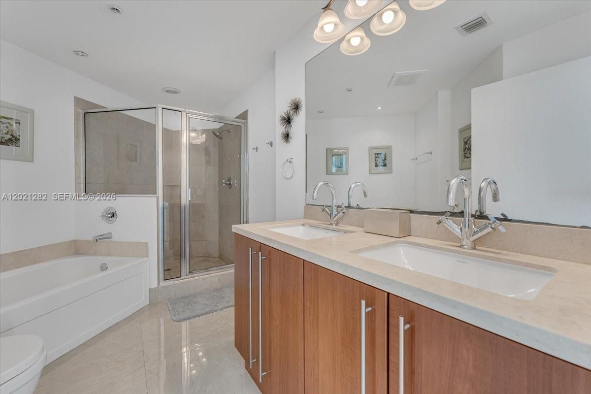 79 Southwest 12th Street, Unit 3401S Miami, FL 33130 - Photo 9 of 25