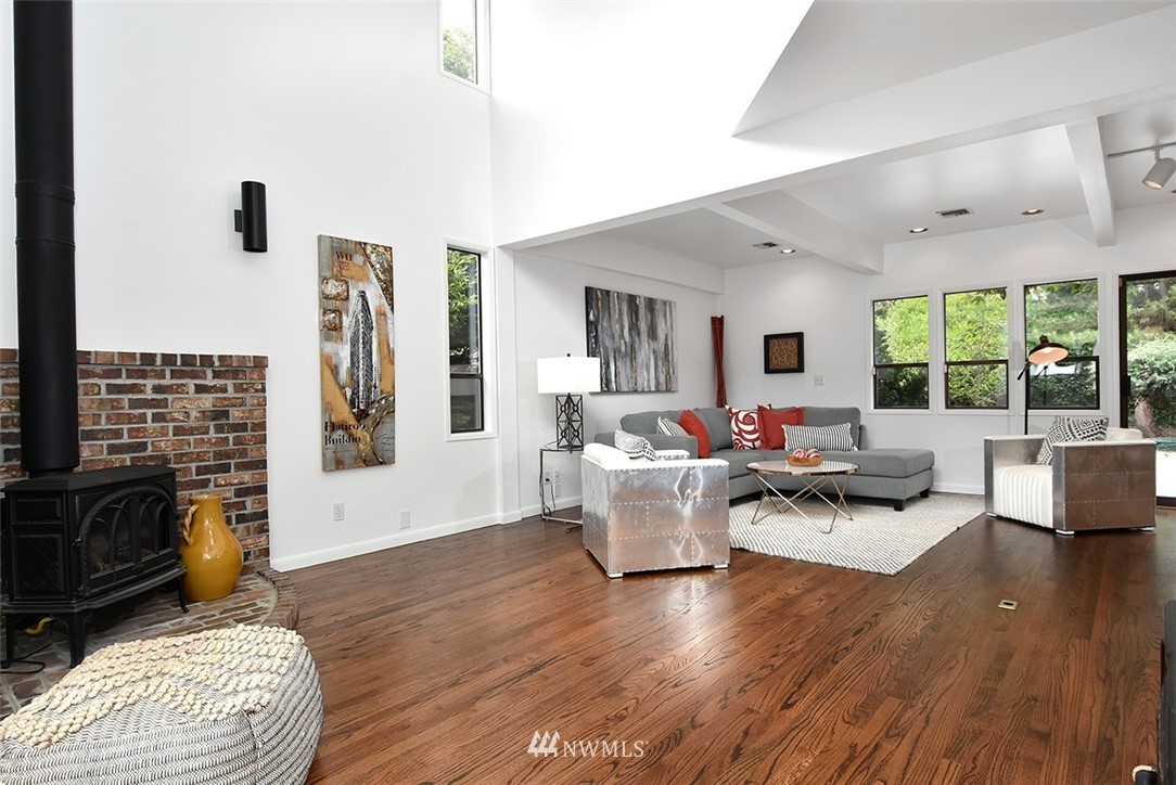 4510 Southwest Director Street Seattle, WA 98136 - Photo 18 of 25 Gallery Image 18