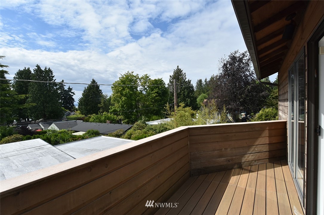 4510 Southwest Director Street Seattle, WA 98136 - Photo 21 of 25 Gallery Image 21