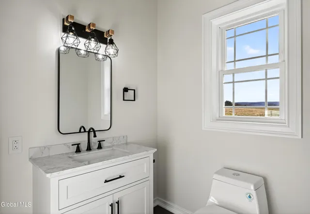 $509,900 | 726 Groveside Road, Pittstown, NY 12028