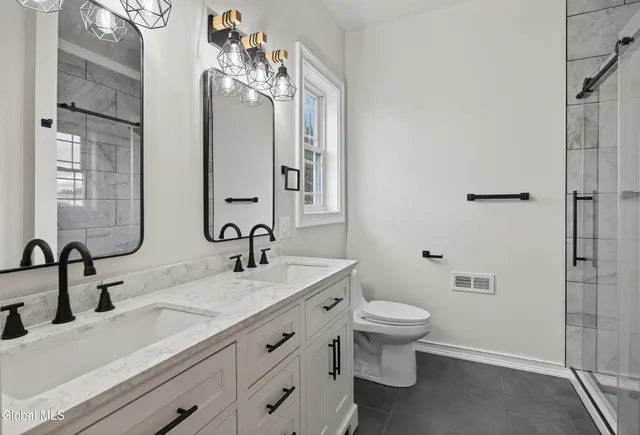 $509,900 | 726 Groveside Road, Pittstown, NY 12028