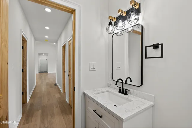 $509,900 | 726 Groveside Road, Pittstown, NY 12028