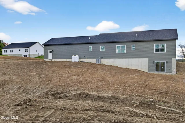 $509,900 | 726 Groveside Road, Pittstown, NY 12028