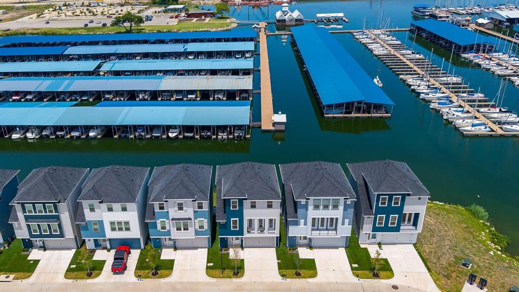 9303 Easy Street Rowlett, TX 75088 - Photo 1 of 33