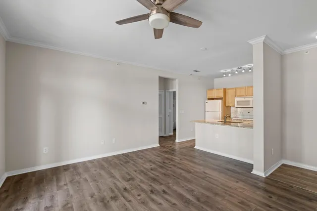 $319,900 | 130 River Landing Drive, Unit 3216, Charleston, SC 29492