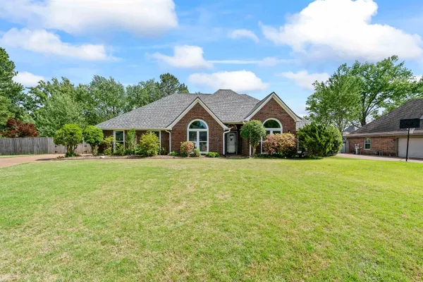 $425,000 | 8955 Moses Cove, Bartlett, TN 38133